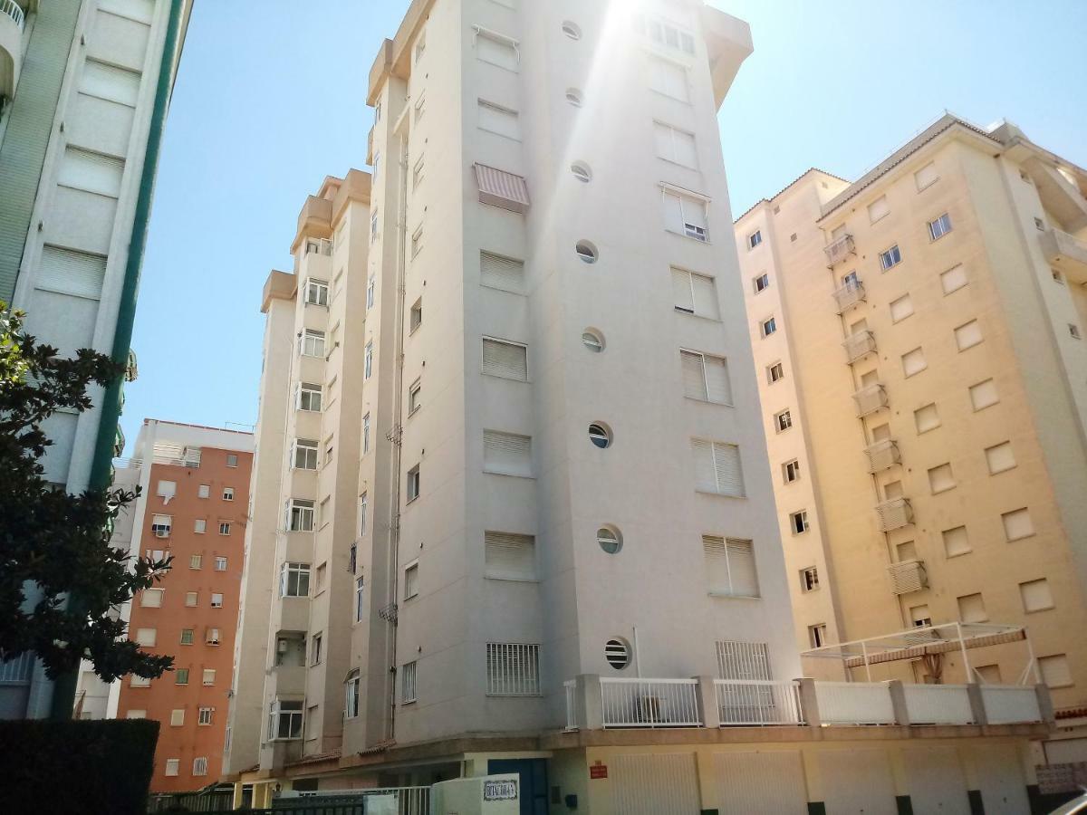 Apartamentos Gandia Grau Y Playa 3000 Gandía Exterior foto